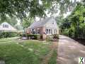 Photo 4 bd, 2 ba, 2074 sqft Home for sale - Idylwood, Virginia