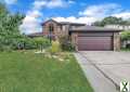 Photo 4 bd, 4 ba, 2298 sqft Home for sale - Farmington Hills, Michigan