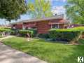 Photo 3 bd, 1 ba, 1040 sqft Home for sale - Burbank, Illinois