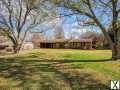 Photo 4 bd, 2 ba, 1504 sqft Home for sale - Siloam Springs, Arkansas