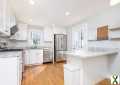 Photo 4 bd, 2 ba, 2282 sqft House for rent - Arlington, Massachusetts