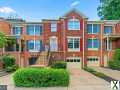 Photo 3 bd, 3.5 ba, 2188 sqft Townhome for rent - West Springfield, Virginia