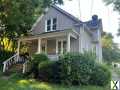 Photo 4 bd, 1 ba, 1305 sqft Home for sale - Kenosha, Wisconsin
