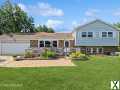 Photo 4 bd, 3 ba, 4261 sqft Home for sale - Crystal Lake, Illinois