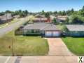 Photo 3 bd, 2 ba, 1516 sqft Home for sale - Del City, Oklahoma
