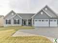 Photo 5 bd, 4 ba, 3903 sqft House for rent - Ballwin, Missouri