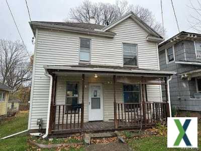Photo 3 bd, 1 ba, 1112 sqft Home for sale - Flint, Michigan
