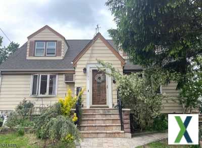 Photo 2 bd, 2 ba, 435 sqft Townhome for rent - Nutley, New Jersey