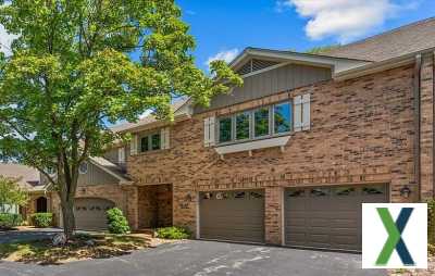 Photo 3 bd, 4 ba, 2635 sqft Townhome for sale - Bloomingdale, Illinois