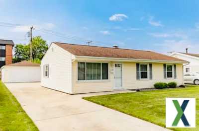 Photo 1 bd, 3 ba, 1040 sqft House for rent - Highland, Indiana