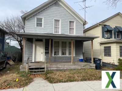 Photo 2 bd, 1572 sqft Home for sale - Michigan City, Indiana