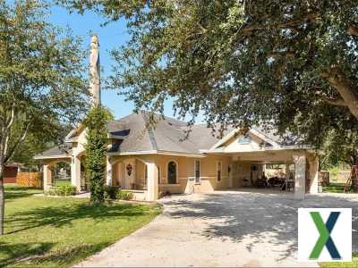 Photo 3 bd, 3 ba, 1471 sqft House for rent - Alamo, Texas