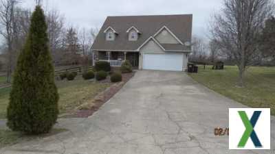 Photo 3 bd, 3 ba, 2176 sqft Home for sale - Richmond, Kentucky