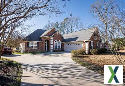 Photo 3 bd, 2.5 ba, 2400 sqft House for rent - Sumter, South Carolina