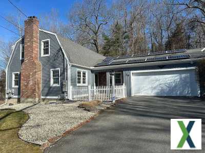 Photo 3 bd, 2 ba, 1750 sqft House for rent - Ludlow, Massachusetts
