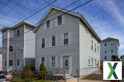 Photo 3 bd, 4 ba, 2161 sqft House for sale - Fall River, Massachusetts