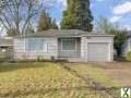 Photo 4 bd, 1 ba, 1056 sqft Home for sale - Springfield, Oregon