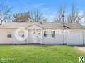 Photo 3 bd, 2 ba, 1310 sqft House for rent - Gladstone, Missouri