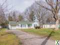 Photo 3 bd, 2 ba, 1463 sqft House for rent - North Olmsted, Ohio