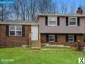 Photo 3 bd, 1.5 ba, 1830 sqft House for rent - Okolona, Kentucky