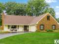 Photo 3 bd, 2 ba, 2406 sqft Home for sale - Rockford, Illinois