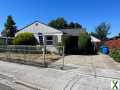 Photo 4 bd, 1 ba, 1270 sqft House for sale - East Palo Alto, California