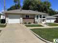 Photo 4 bd, 2 ba, 2016 sqft Home for sale - Bismarck, North Dakota