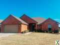 Photo 3 bd, 2 ba, 1650 sqft Home for sale - Moore, Oklahoma