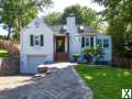 Photo 2 bd, 1 ba, 857 sqft Home for sale - Arlington, Virginia
