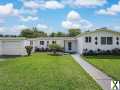 Photo 4 bd, 2 ba, 1881 sqft House for sale - North Miami Beach, Florida