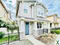 Photo 4 bd, 2.5 ba, 2111 sqft Townhome for rent - Montclair, California