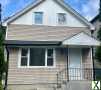 Photo 5 bd, 2 ba, 1250 sqft Home for sale - North Chicago, Illinois