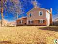 Photo 4 bd, 2 ba, 2029 sqft Home for sale - Jeffersontown, Kentucky
