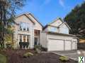 Photo 5 bd, 3 ba, 3904 sqft Home for sale - Bellevue, Washington