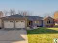 Photo 3 bd, 2 ba, 2150 sqft Home for sale - Shorewood, Illinois