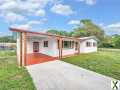 Photo 3 bd, 2 ba, 1152 sqft Home for sale - Fort Pierce, Florida