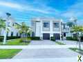 Photo 4 bd, 3.5 ba, 2094 sqft Townhome for rent - Ives Estates, Florida