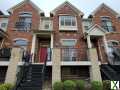 Photo 3 bd, 3.5 ba, 2475 sqft Townhome for rent - Mundelein, Illinois