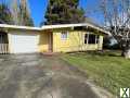 Photo 3 bd, 2 ba, 1206 sqft House for rent - Eureka, California