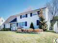 Photo 4 bd, 1 ba, 1305 sqft Home for sale - Iselin, New Jersey