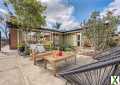 Photo 3 bd, 2 ba, 1130 sqft Home for sale - Long Beach, California