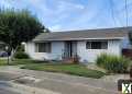 Photo 3 bd, 2 ba, 1389 sqft House for rent - Hollister, California