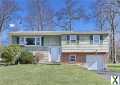 Photo 4 bd, 3 ba, 2184 sqft House for sale - Nanuet, New York