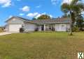 Photo 3 bd, 2 ba, 1528 sqft Home for sale - Cape Coral, Florida