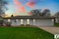 Photo 2 bd, 3 ba, 1275 sqft Home for sale - Roselle, Illinois