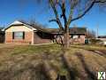 Photo 4 bd, 2 ba, 1660 sqft House for rent - Shawnee, Oklahoma