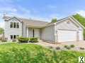 Photo 4 bd, 2 ba, 2298 sqft Home for sale - Farmington, Minnesota