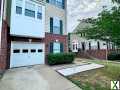 Photo 3 bd, 4 ba, 2133 sqft Townhome for rent - Montclair, Virginia