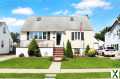 Photo 3 bd, 4 ba Home for sale - Oceanside, New York