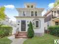 Photo 4 bd, 3 ba, 1470 sqft Home for sale - Staten Island, New York